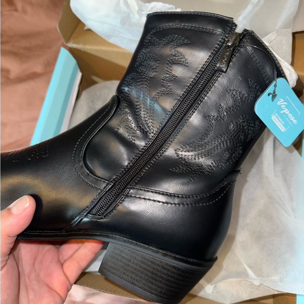 Black Ankle Boots for Women- cowboy style